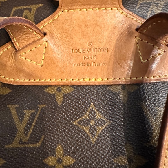 Louis Vuitton Montsouris Backpack - Picture 6 of 11